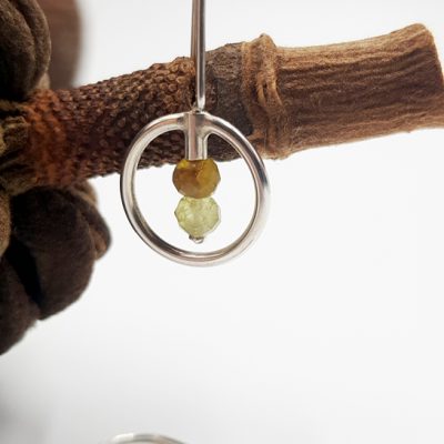 LAGOON CERCLE boucles d oreilles ST20028 argent925 2 grenats verts PatriciaLemaire 3x1 5cm