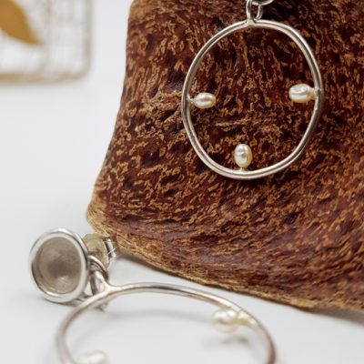 LAGOON SILHOUETTE boucles d oreilles ST20022 argent925 3perles grains de riz PatriciaLemaire 3 5x2cm