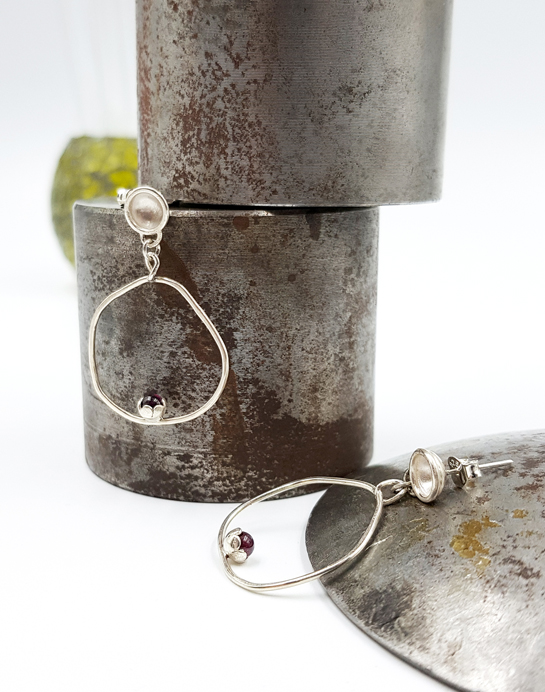 ROCK N PEARL boucles d oreilles ST20072 argent925 grenat rouge PatriciaLemaire long3 5X2 5cm